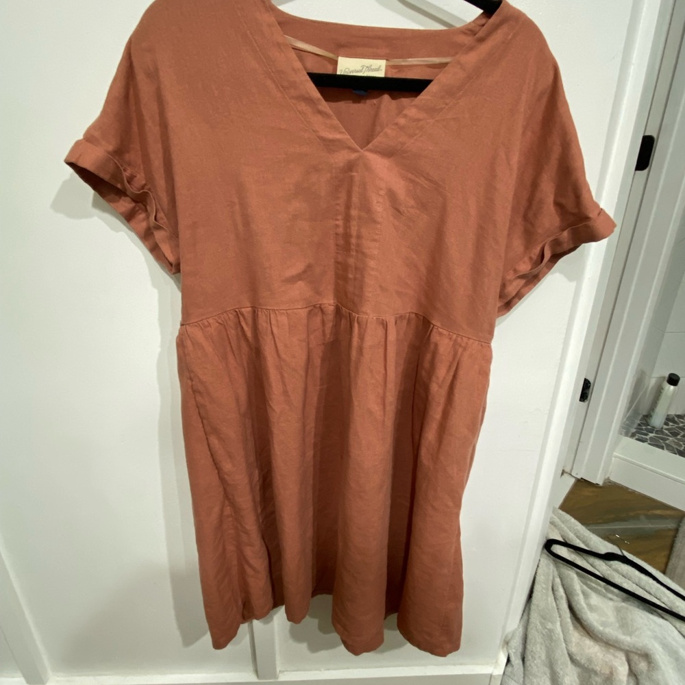 Universal Thread Terracotta V-Neck Top